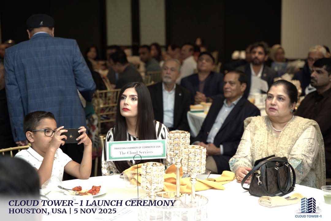 𝐋𝐚𝐮𝐧𝐜𝐡𝐢𝐧𝐠 𝐂𝐞𝐫𝐞𝐦𝐨𝐧𝐲 Houston (4)